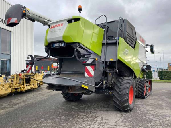 Комбайн Claas Trion 750TT (2023)