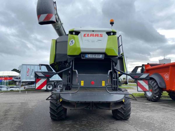 Комбайн Claas Trion 750TT (2023)