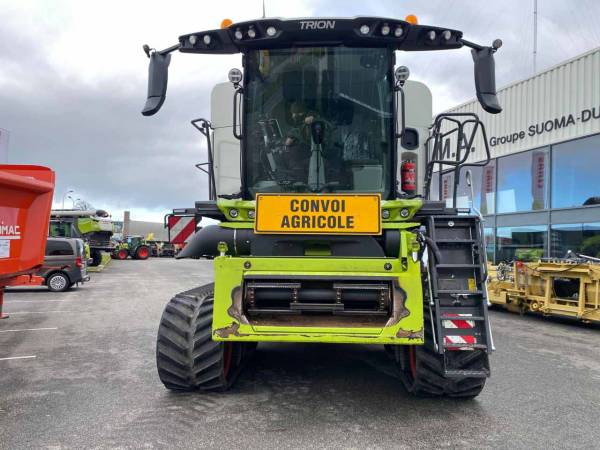Комбайн Claas Trion 750TT (2023)