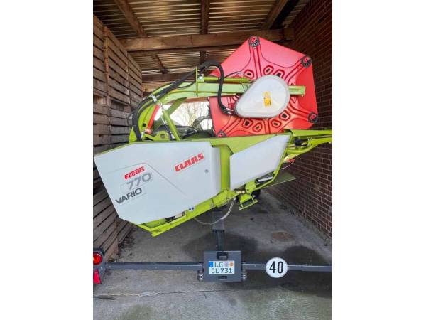 Комбайн Claas Trion 730 (2023)