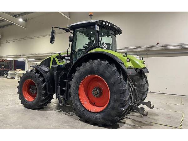 Трактор Claas Axion 950 (2019)