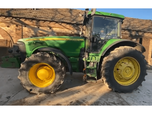 Трактор John Deere 8320 (2003)