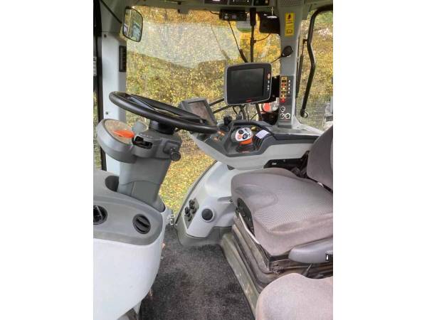 Трактор Claas Axion 930 (2015)