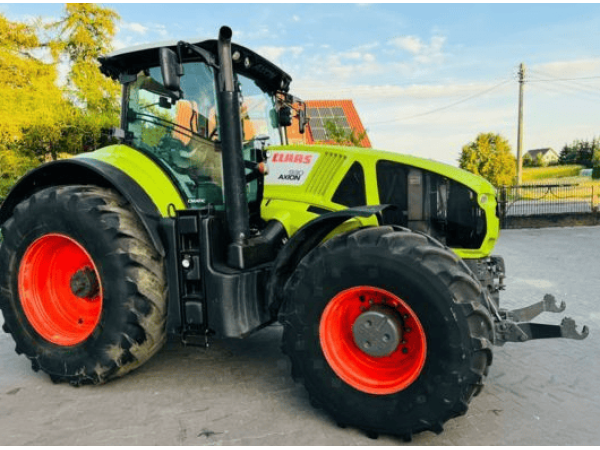 Трактор Claas Axion 930 (2015)