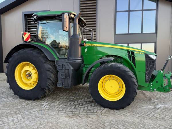 Трактор John Deere 8345R (2020)