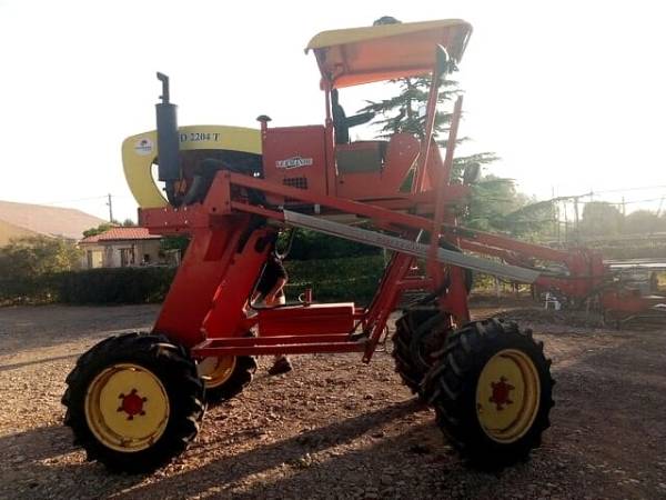 Кастратор кукурудзяний Vermande 2204 T (2013)